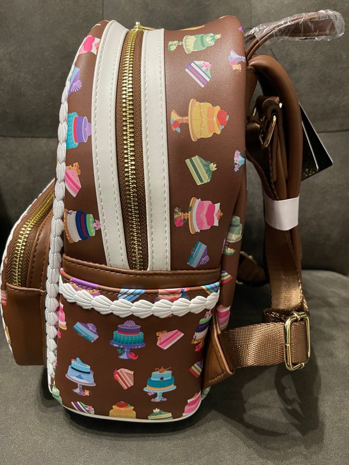Disney Loungefly Mini Sac A Dos Princess Cakes - photo numéro 2
