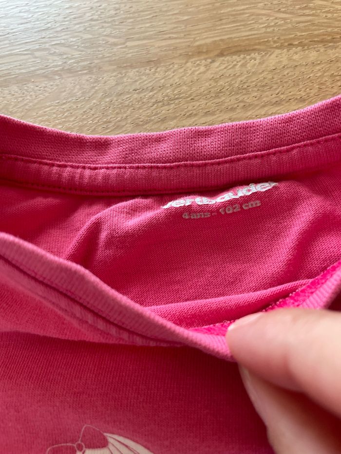 2 tee shirts 3 ans - photo numéro 3