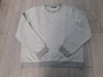 Pull taille L