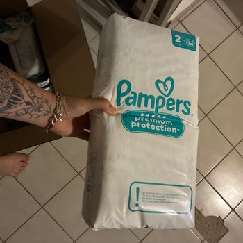 Couche Pampers Taille 2
