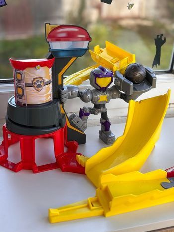 Circuit pat patrouille - véhicule Chase inclus - Mighty Meteor Track