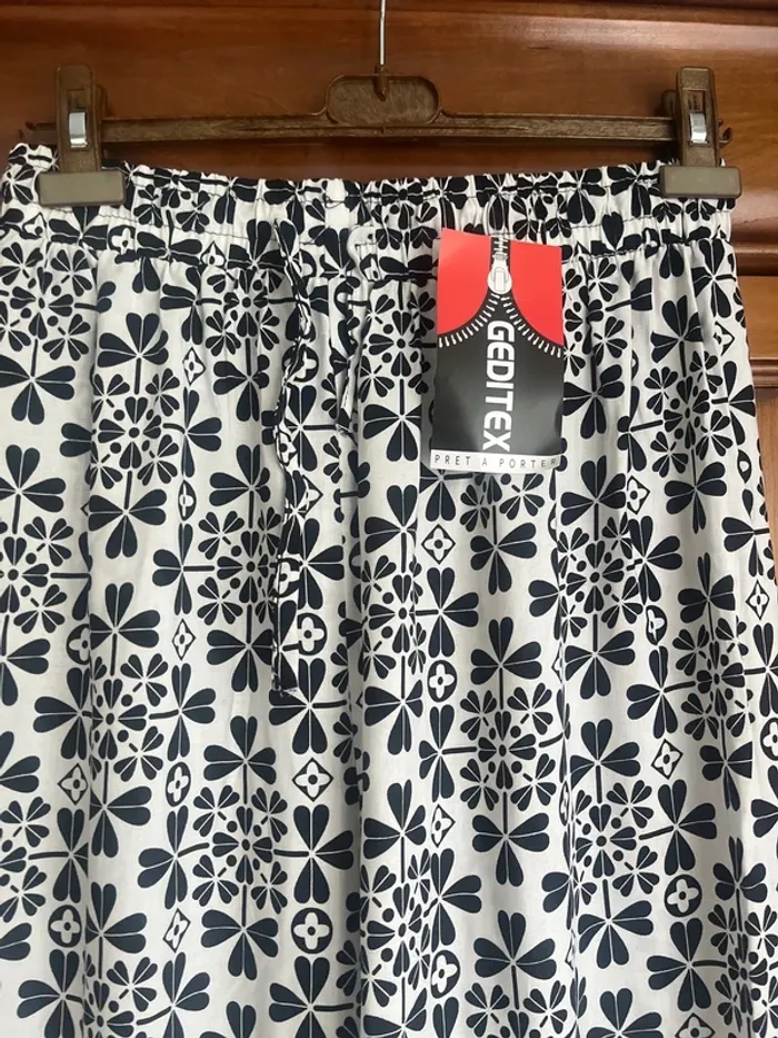 Pantalon léger élastiqué - photo numéro 2