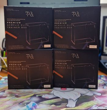 4 Protection etb the acrylic box