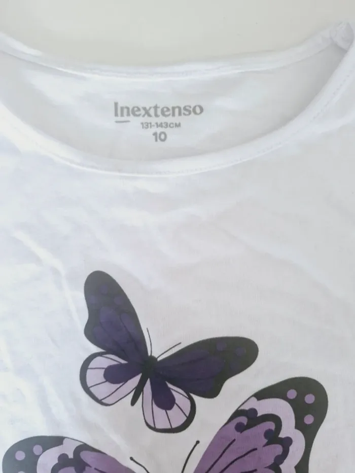 T shirt neuf - photo numéro 2