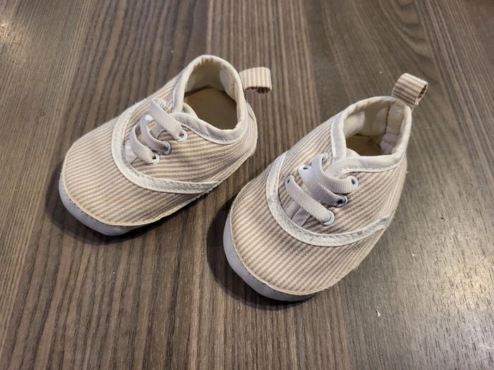 Chaussure taille 17 - photo numéro 2