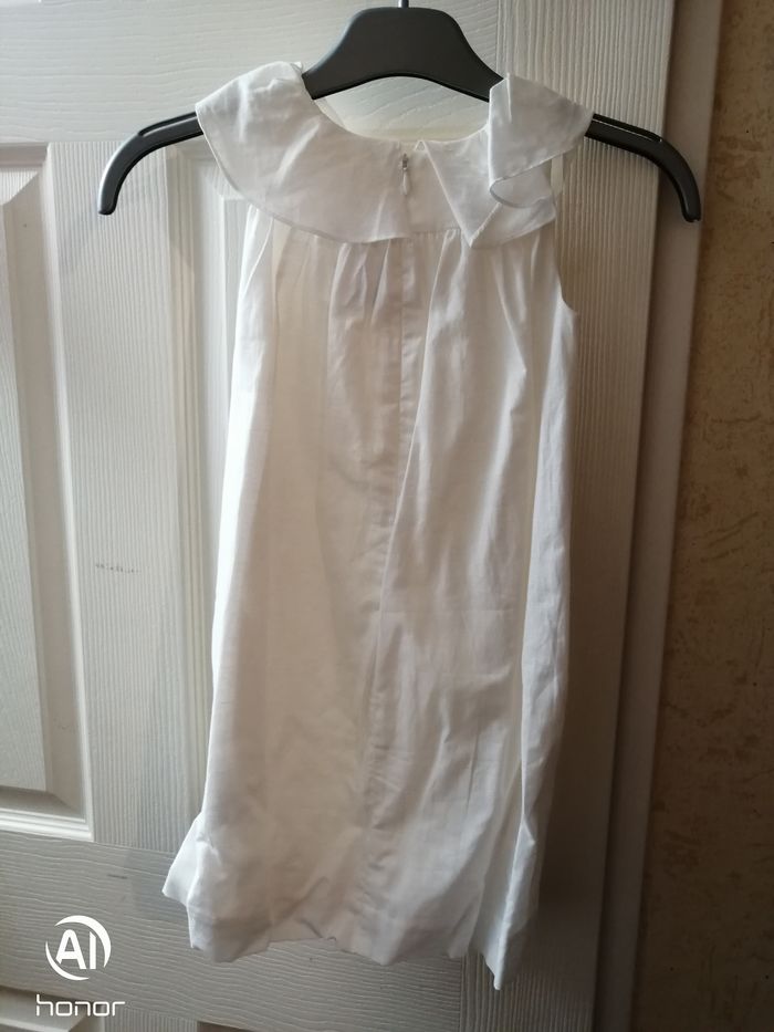 Robe blanche type baptêmes