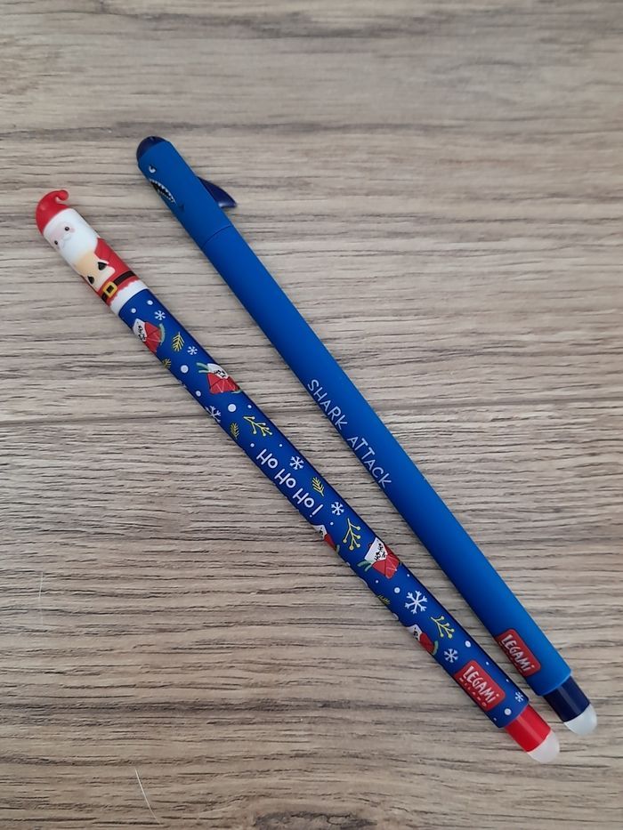 Stylos Legami Père Noël UK et requin fâché - photo numéro 2