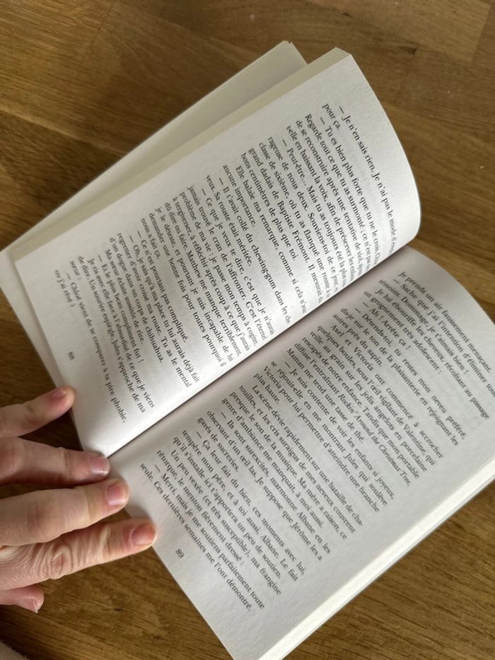 Livre Sous un ciel étoilé - Clarisse Sabard - photo numéro 4