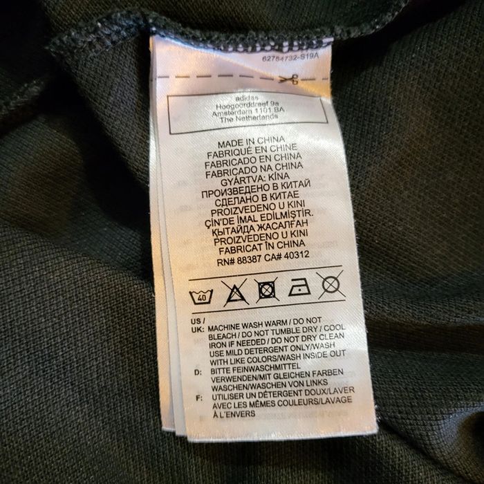 Polo Adidas Brodé  - Taille  XL - photo numéro 6