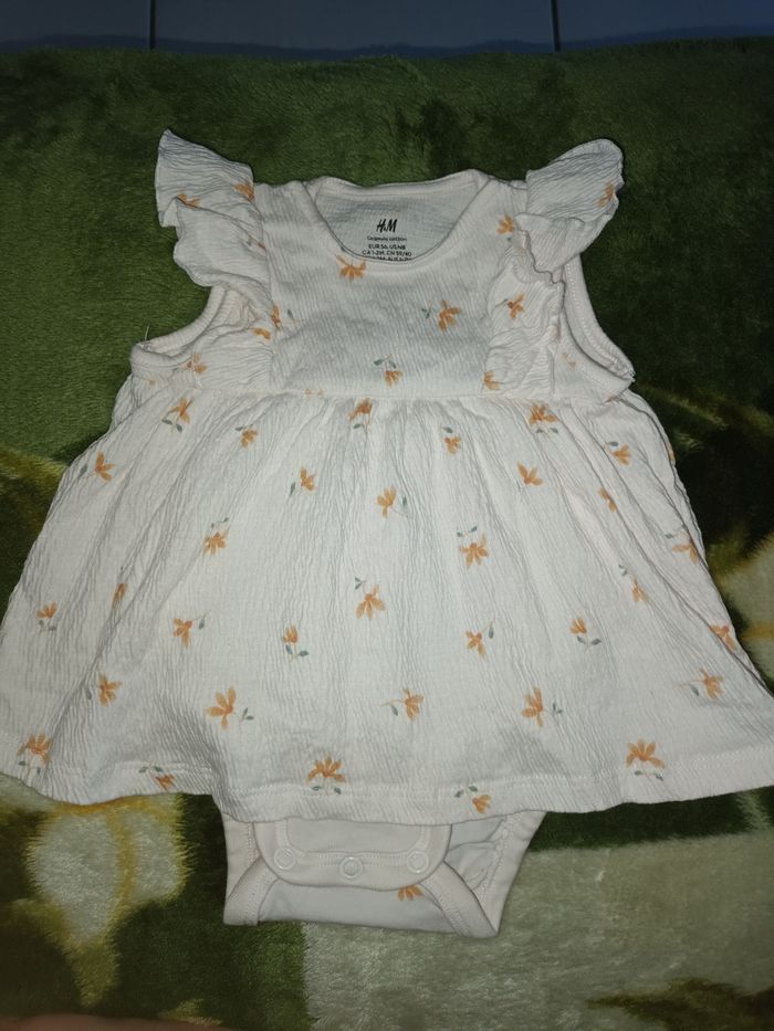 Robe bébé fille