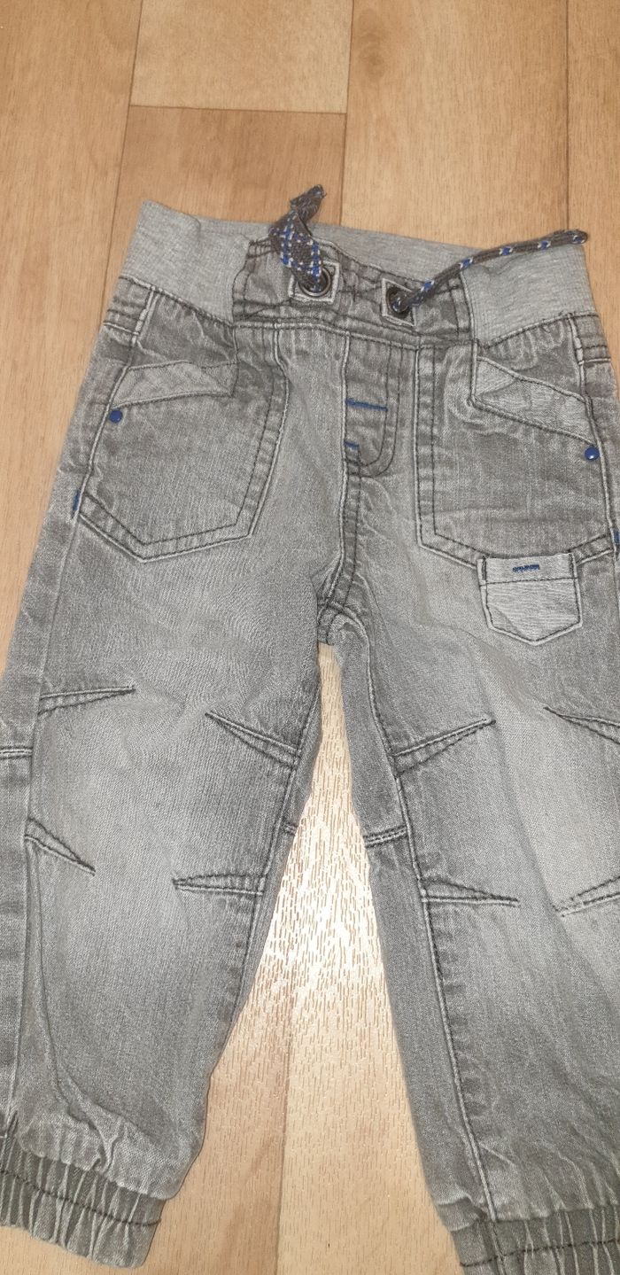 Pantalon très bon état - photo numéro 2