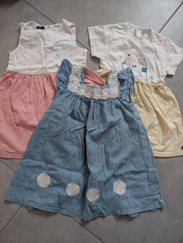 Lot de 3 jolies robes