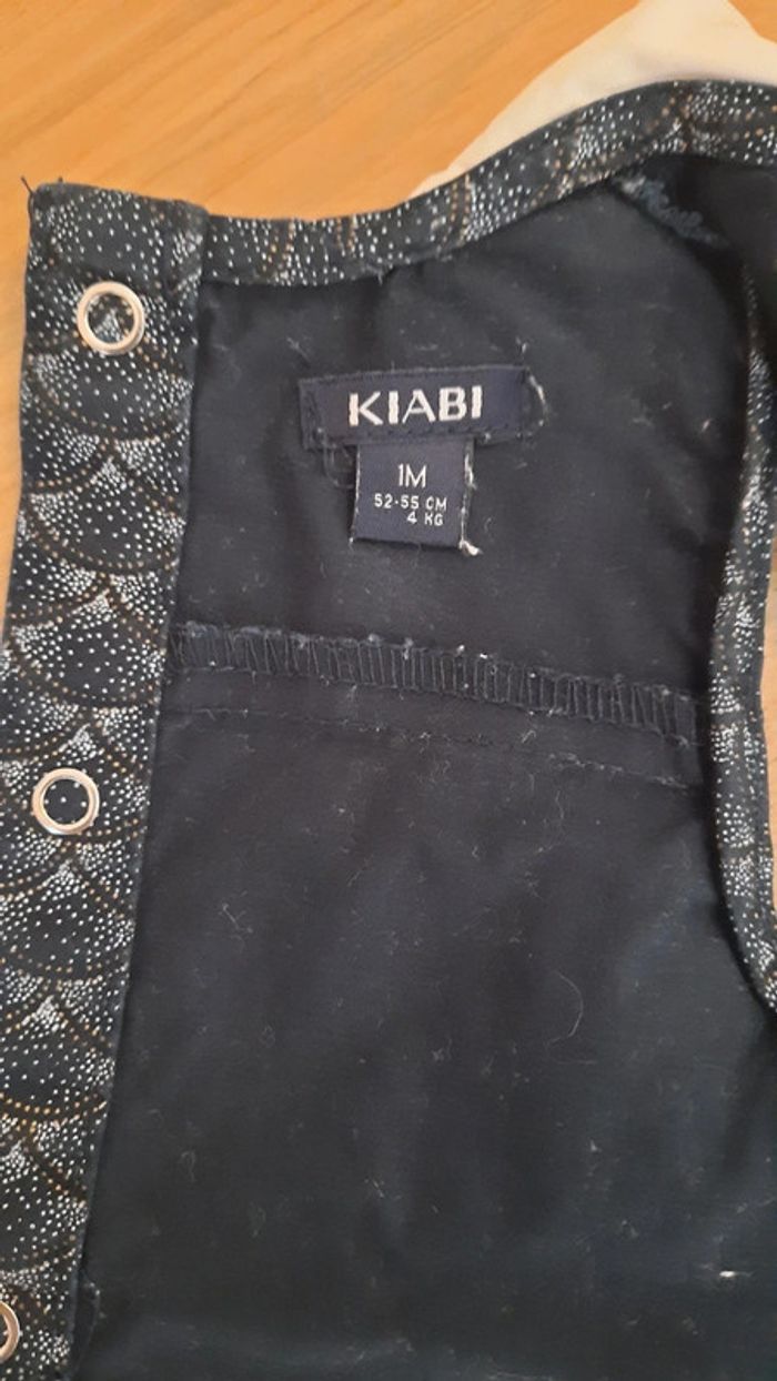 Robe Kiabi 1 mois - photo numéro 3