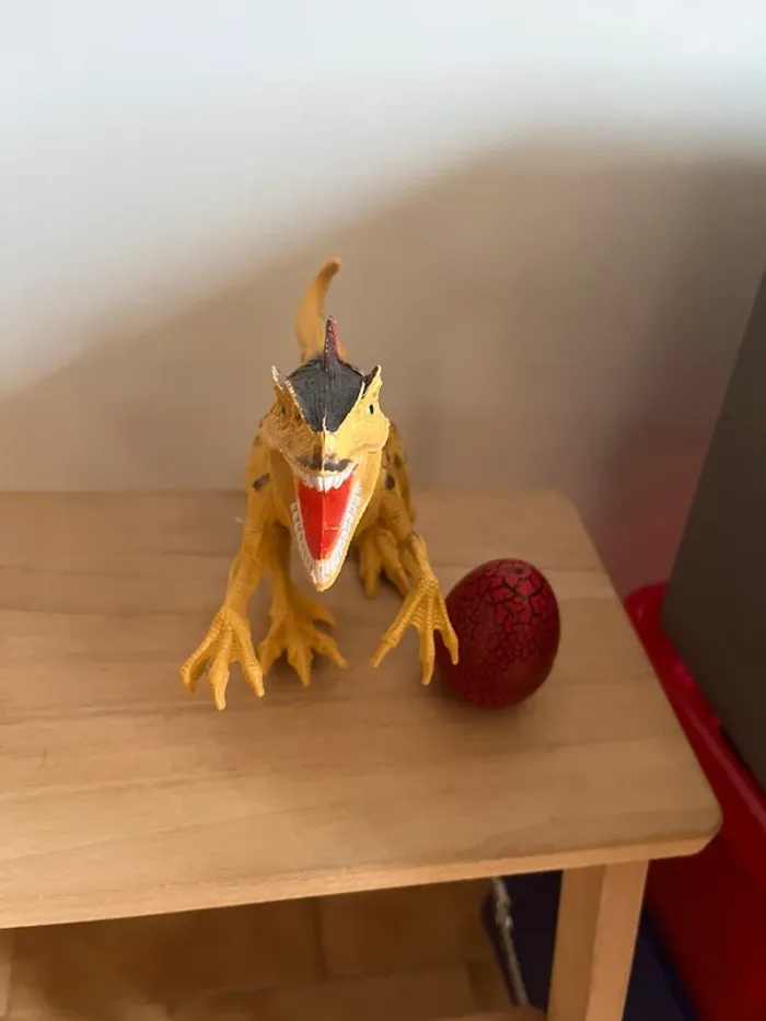 Dinosaure et œuf - photo numéro 3