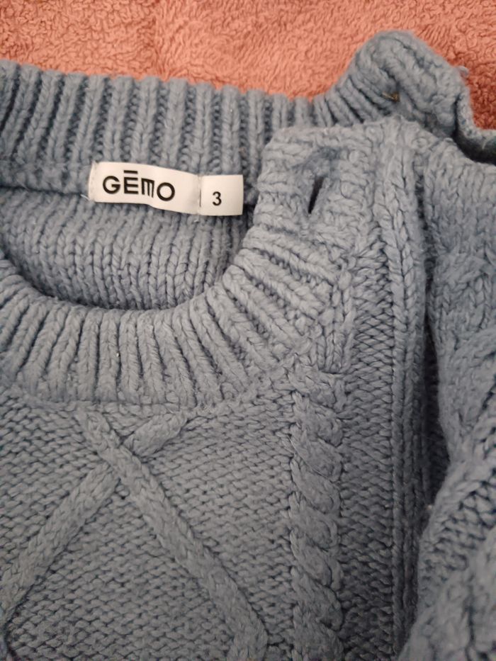 Pull taille 3 ans - photo numéro 2