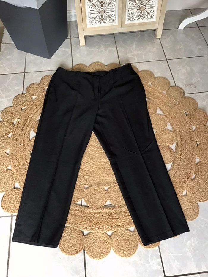 Pantalon noir à poches taille 54 marque Refa - photo numéro 2