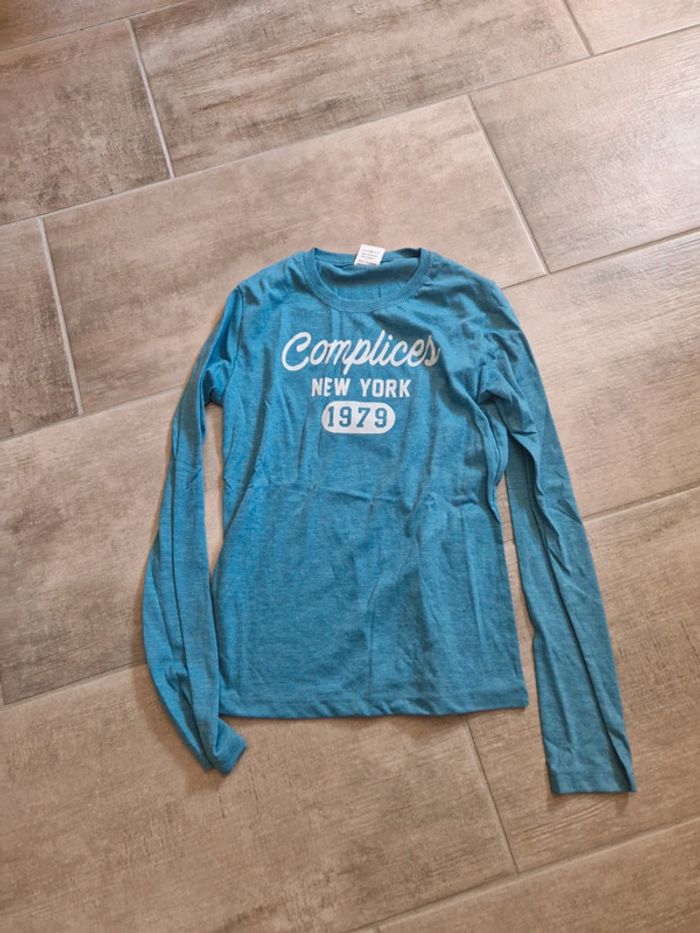 Haut complices neuf 14 ans