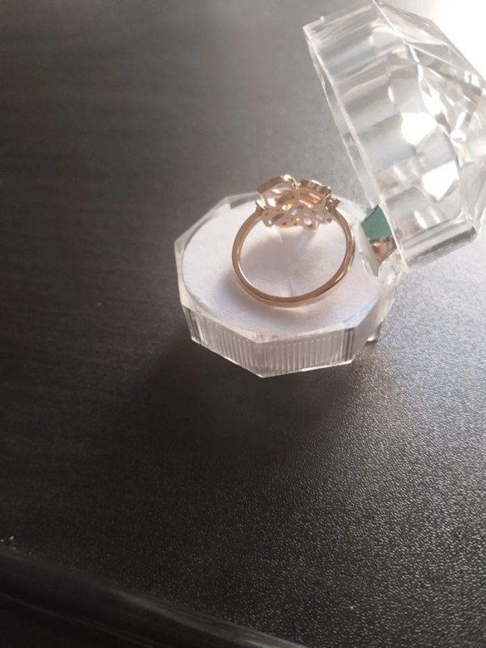 Bague vintage fleur avec coffret - photo numéro 6