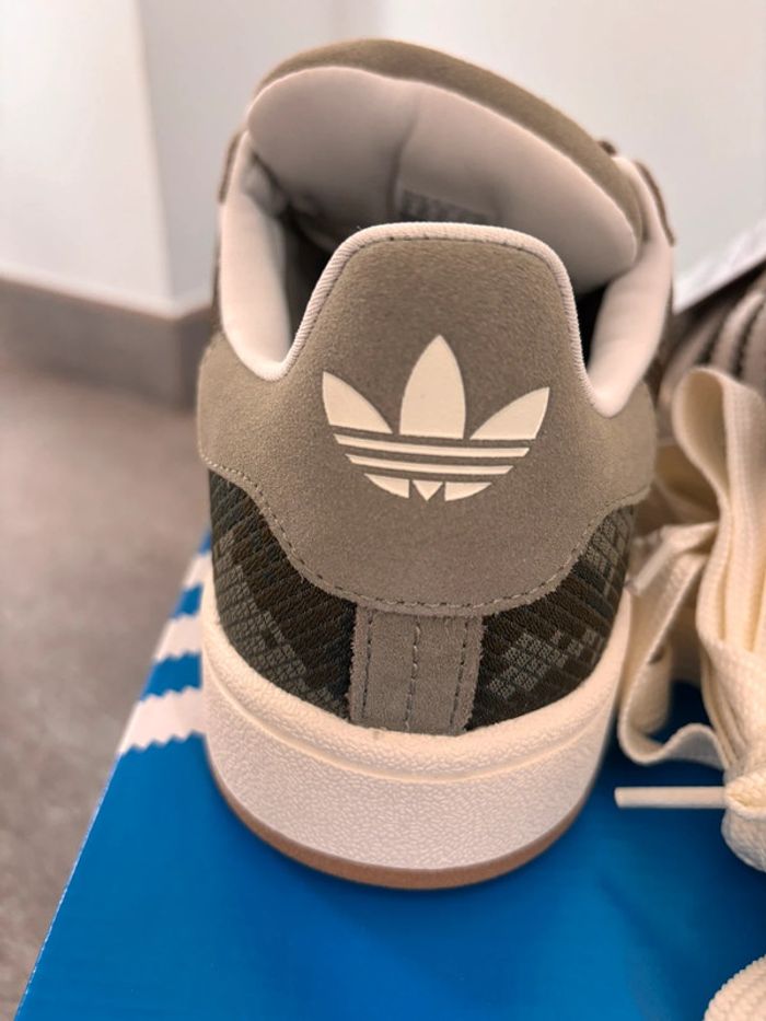 Baskets Adidas Campus 00s Taille 44 - photo numéro 10