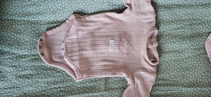 Bodies - photo numéro 2