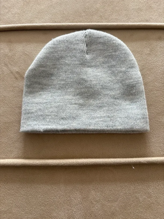 Bonnet gris
