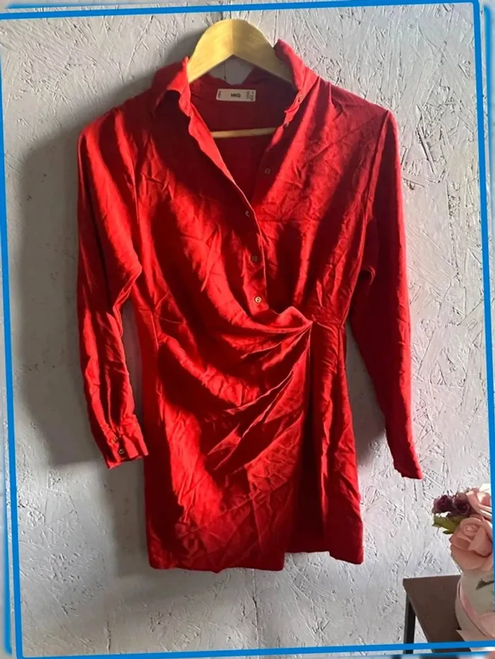 Robe chemise Mango rouge taille XS