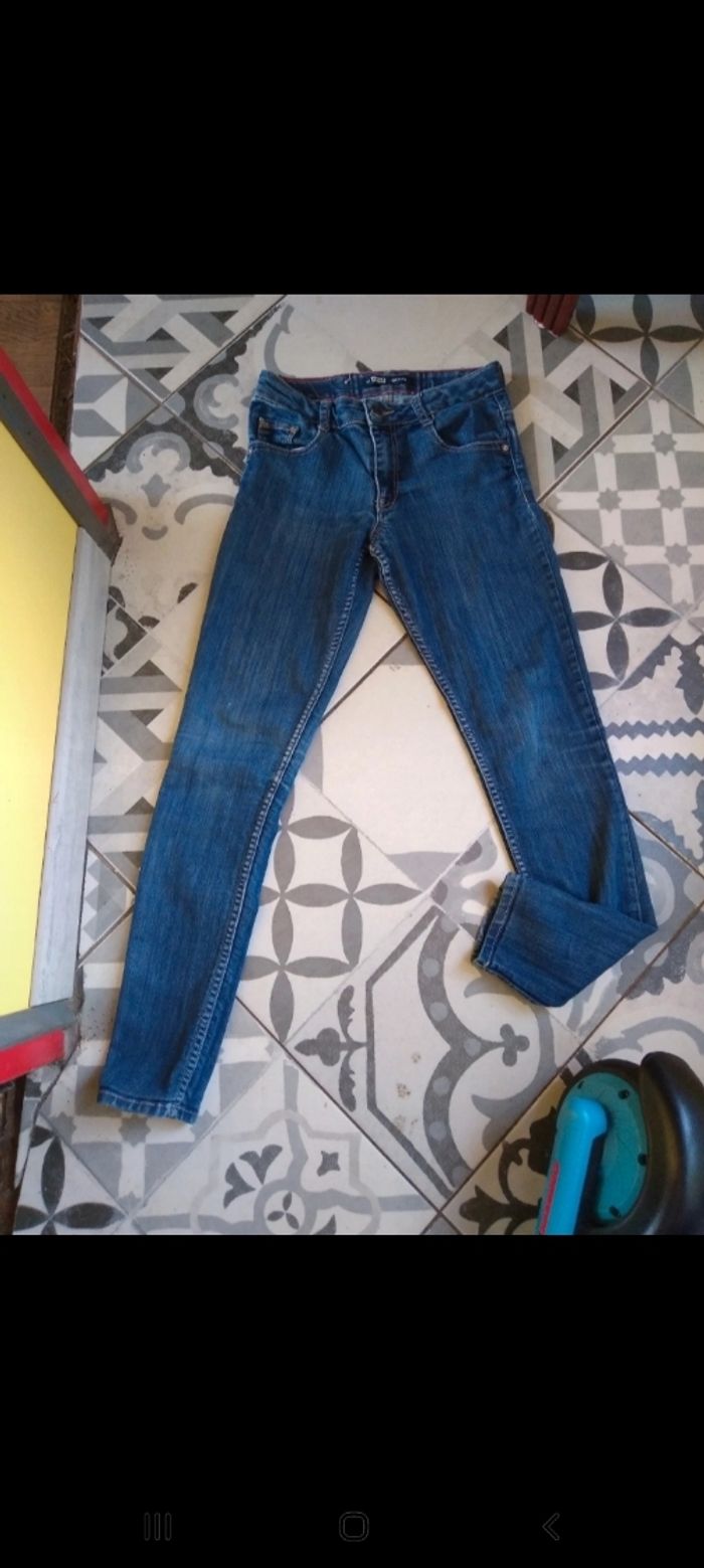Jean levis