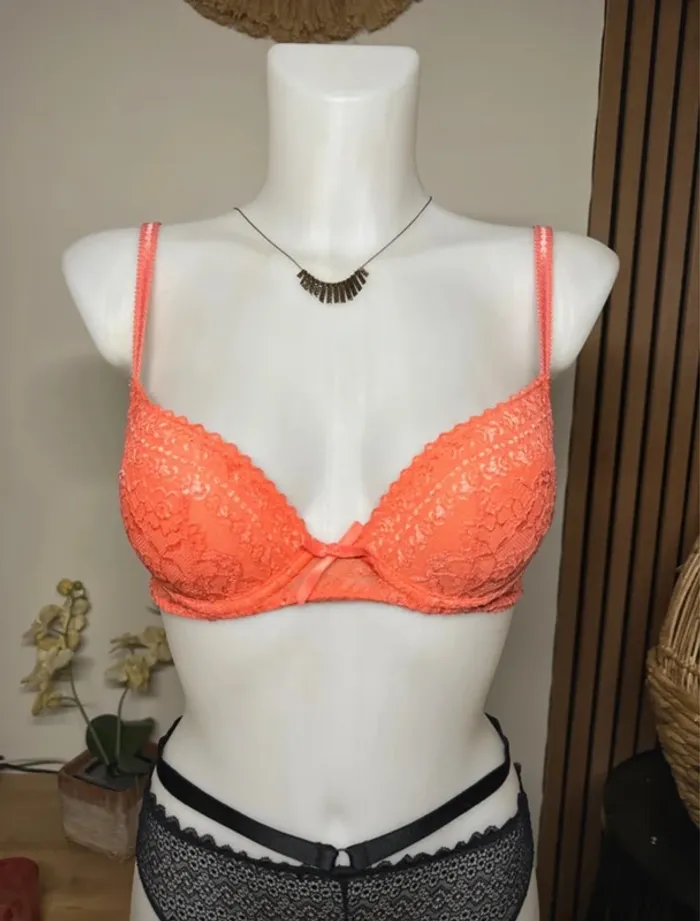 Soutien gorge magic Up plongeant Etam - photo numéro 2