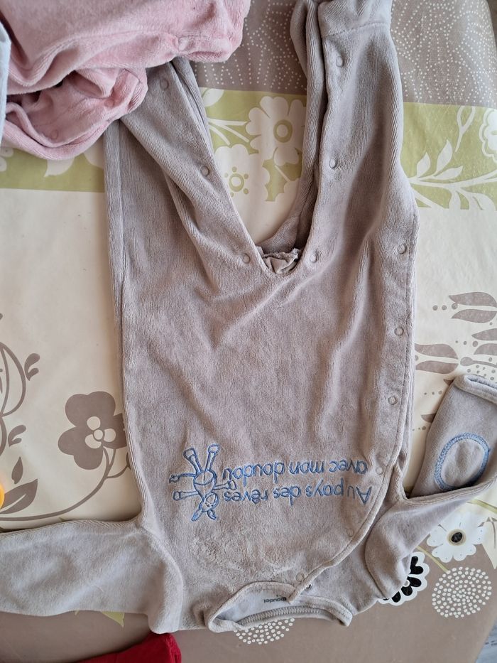 Pyjama fille 6 mois - photo numéro 7