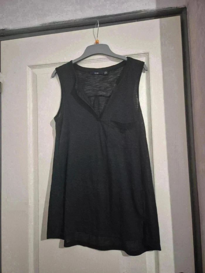 Tee shirt