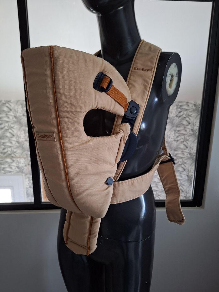 Porte bébé babybjorn