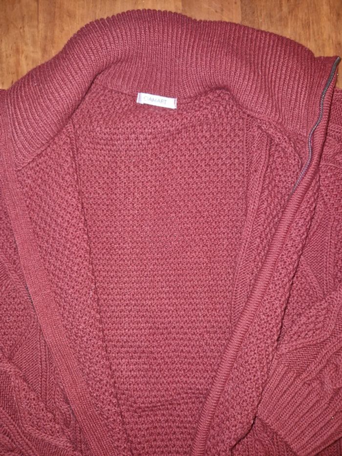 Gilet bordeaux - photo numéro 2