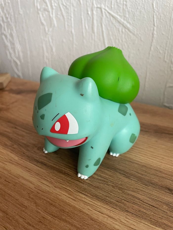 Figurine officielle bulbizarre 9 cm en vinyl > Pokémon - photo numéro 3