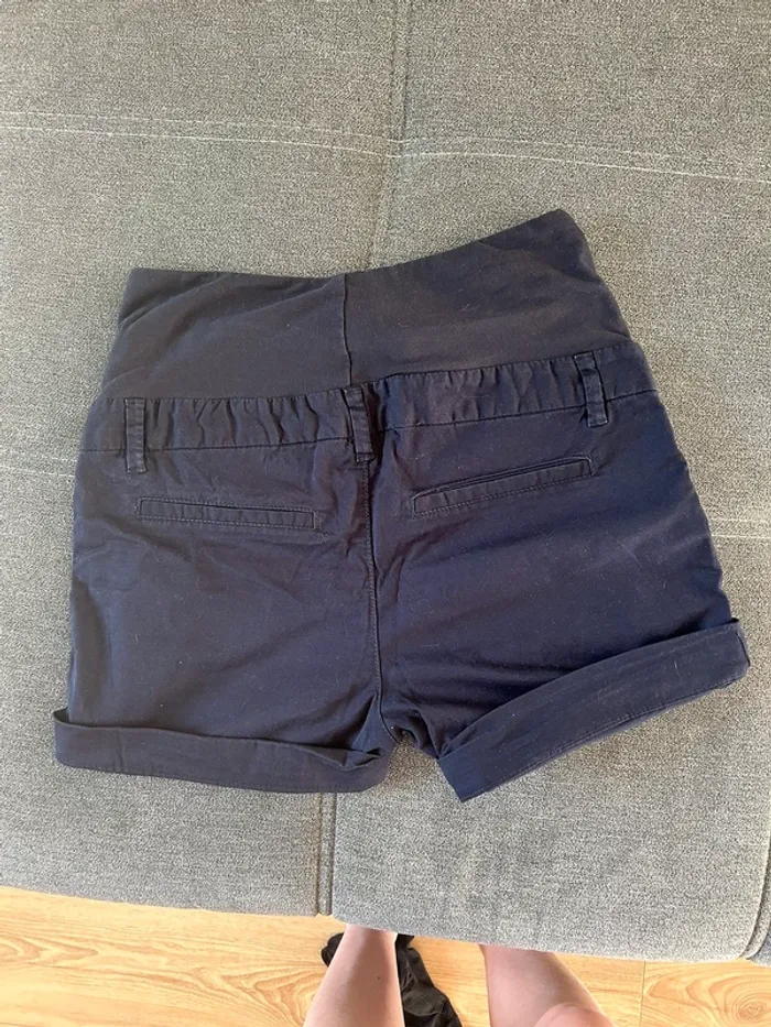 Short de grossesse - photo numéro 2