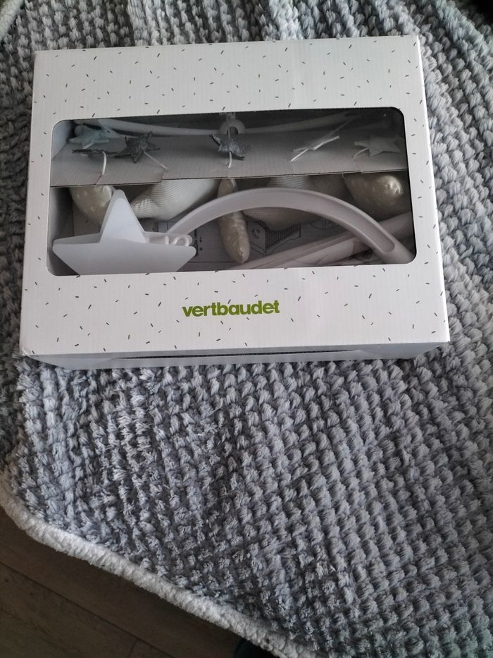 Mobile bébé - photo numéro 2