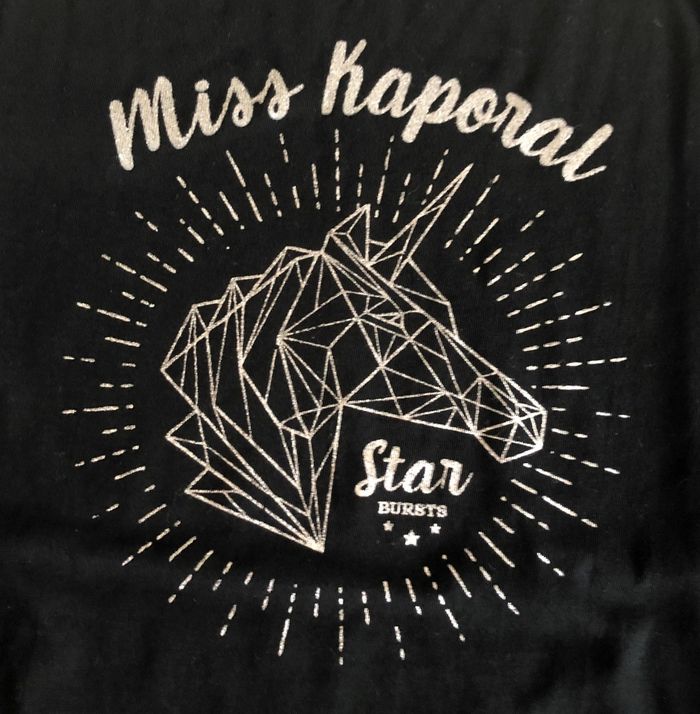 T shirt Miss Kaporal 10 ans neuf - photo numéro 4