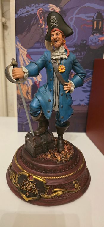 Figurine Pirates des Caraïbes, édition limitée, Disneyland Paris, Kevin et Jody, Pirates of the caribbean