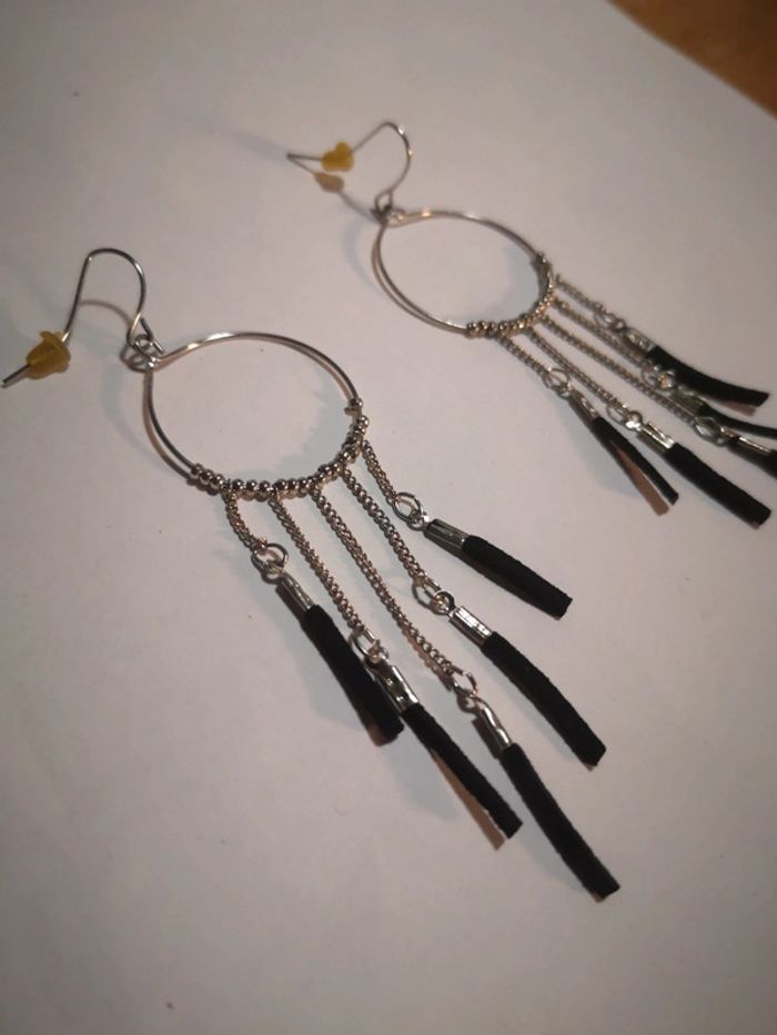 Boucles d'oreilles pendantes