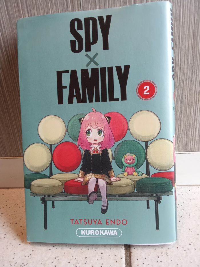 Manga numéro 2 spy family tatsuya endo