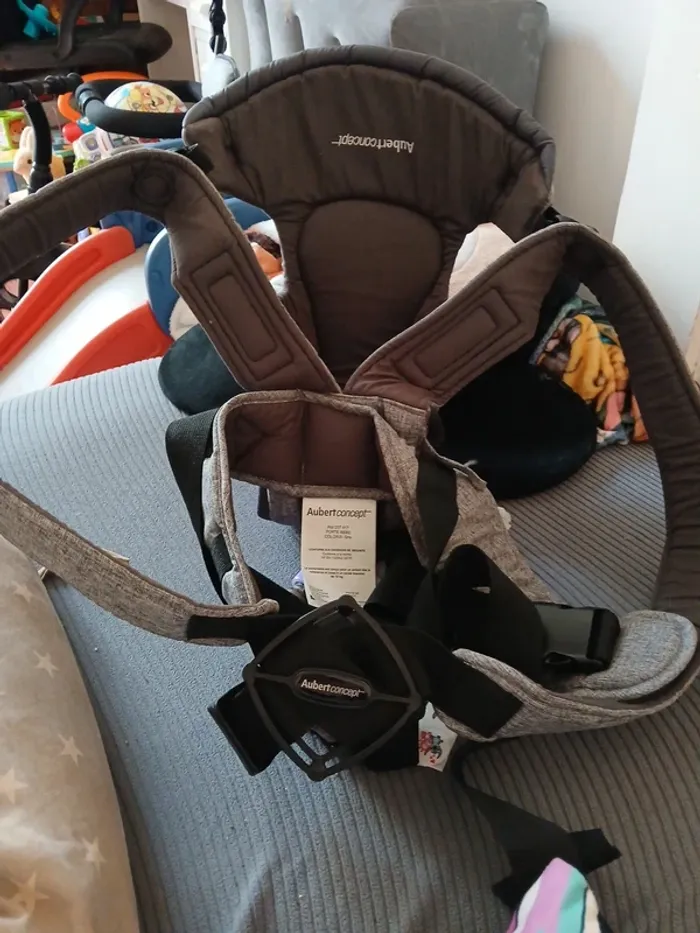 Porte bébé - photo numéro 2
