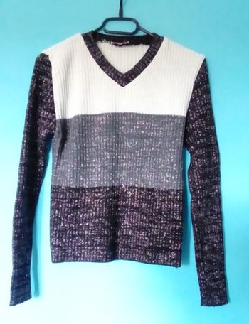 🌲 Pull col v noir, gris et blanc à paillettes taille 38 Jennyfer 🌲
