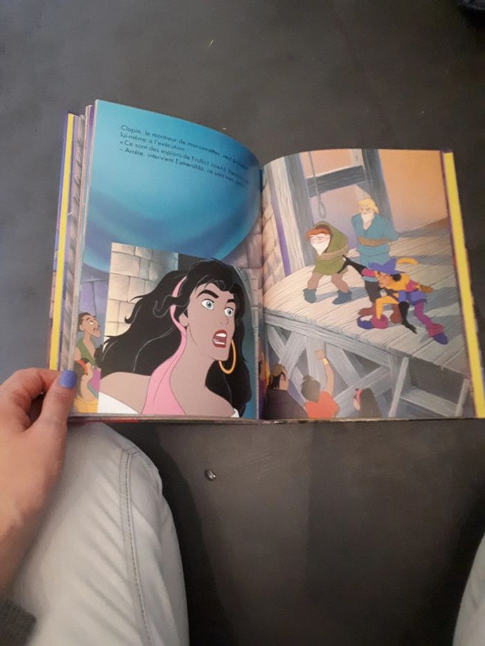 Livre Walt Disney ancienne édition le bossu de Notre Dame - photo numéro 4