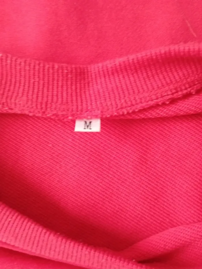 Pull fin rouge de chez Los Angeles en Taille M - photo numéro 5