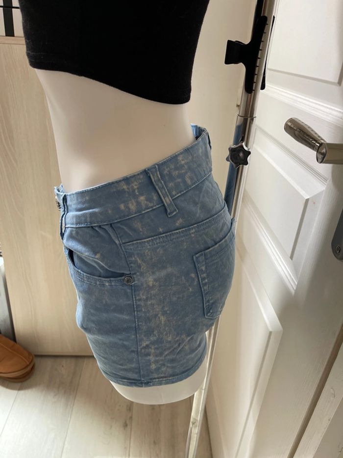 Short taille basse - photo numéro 6