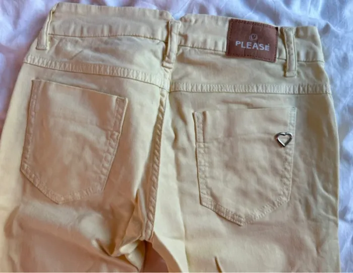 Jean please jaune