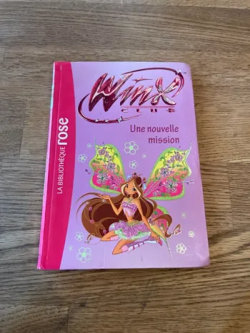 Livre La bibliothèque Rose Winx Club Numéro 39 Une nouvelle mission