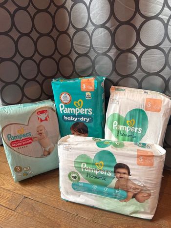 Couches bébé Pampers taille 3