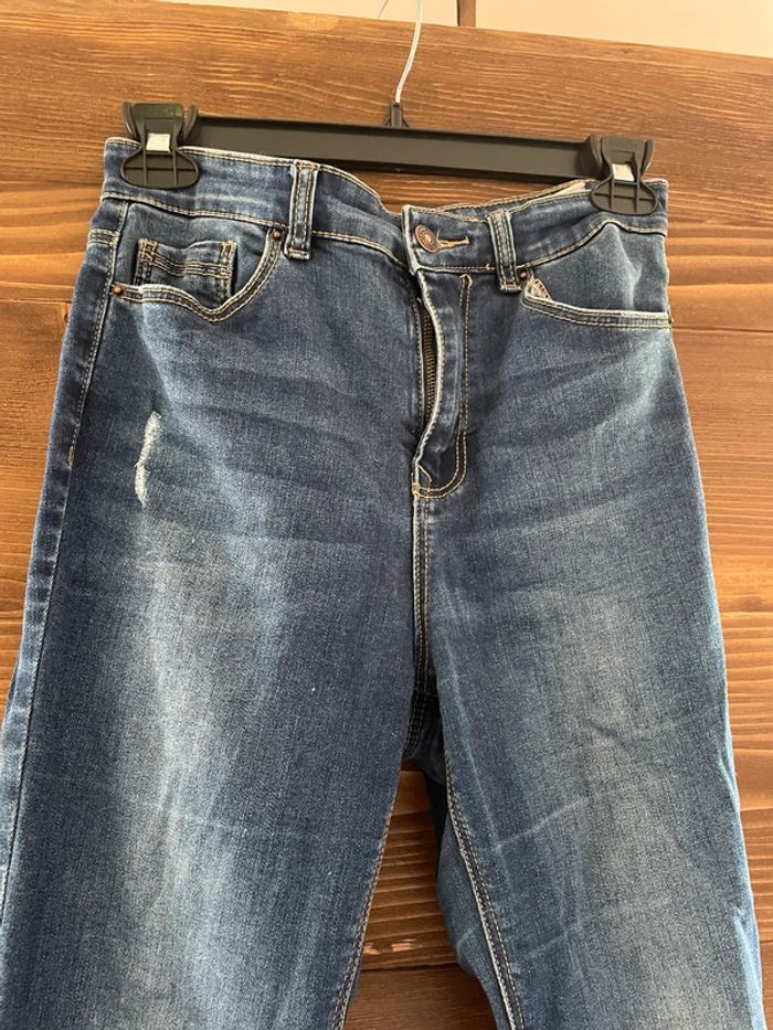 Slim skinny Jean troué - photo numéro 3