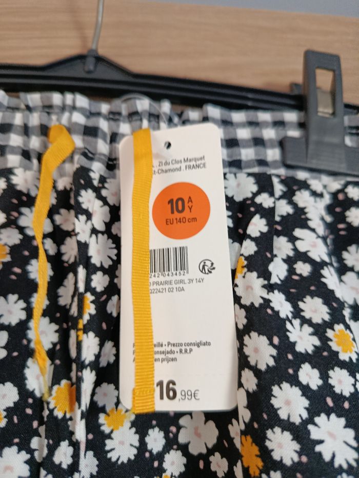 Pantalon fluide fille taille 10 ans neuf - photo numéro 3