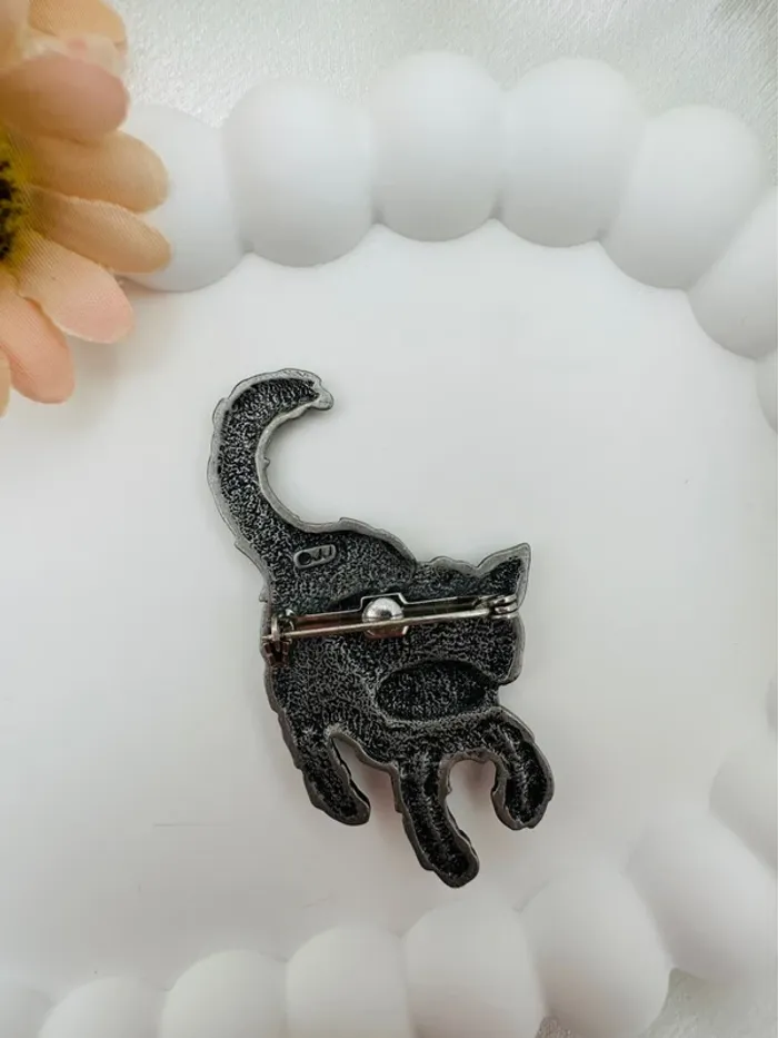 Broche chaton 1980 américain vintage gravure JJ Jonet Jewelry - photo numéro 2
